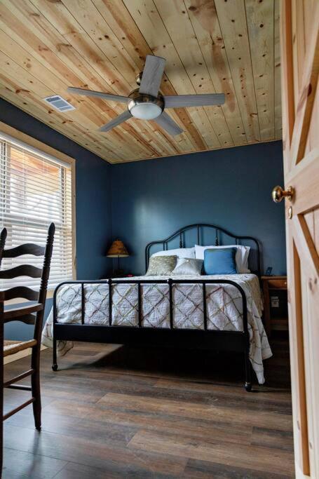 Hideaway Cabin Near Mammoth Springs, Ark Exterior photo